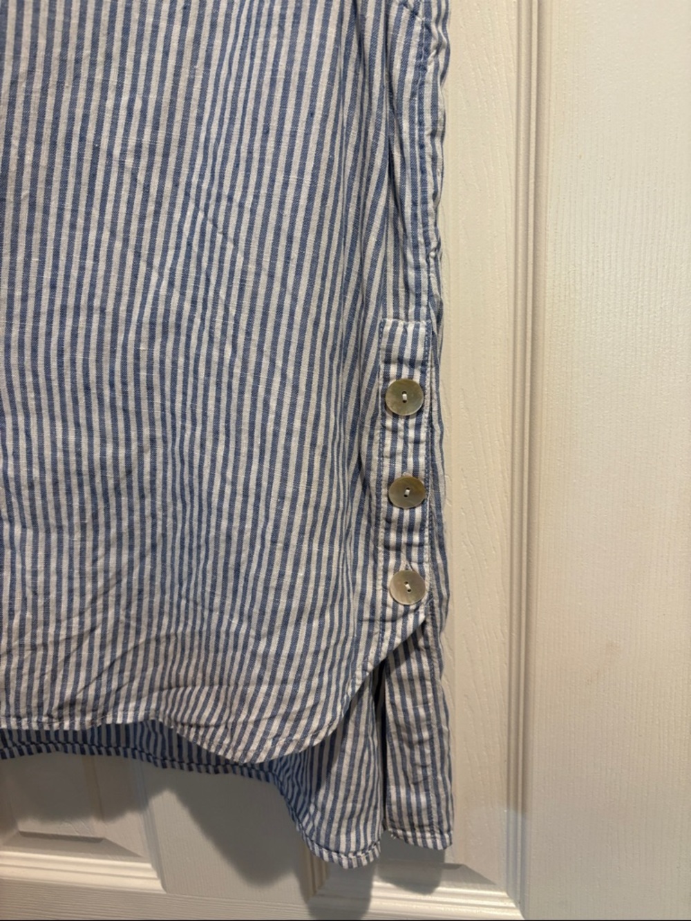 J. Jill Sleeveless Collared Blue Stripe Button-Front 100% Linen Top - Large - Picture 5 of 9